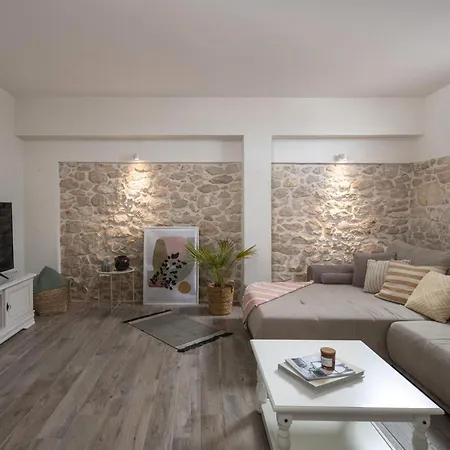 Bandela Holiday home *